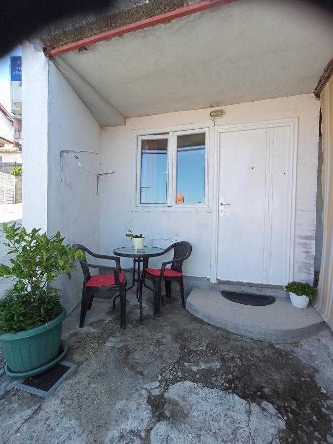 Studio Apartment Tonka Шибеник Екстер'єр фото